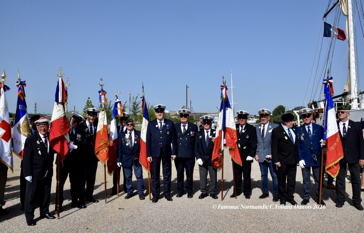 Porte drapeaux PDT