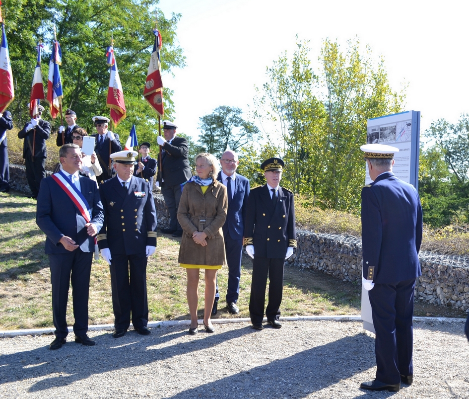 dévoilement plaque stèle Laffaux